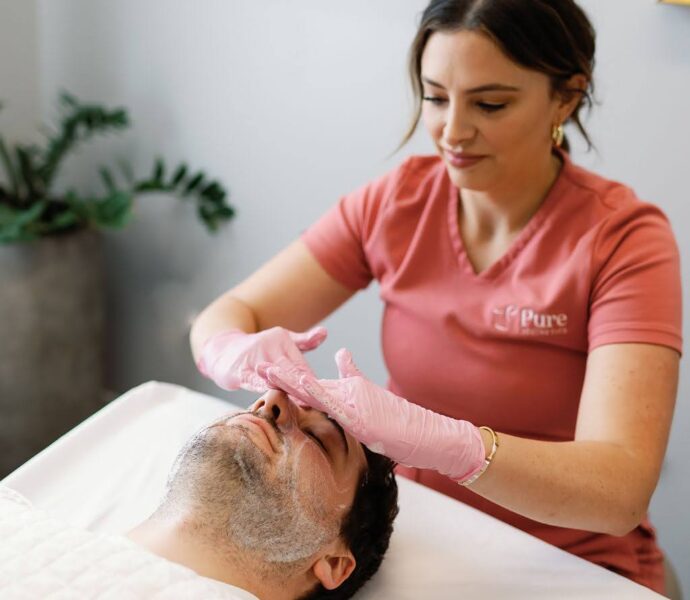 Pure Botanical Facial